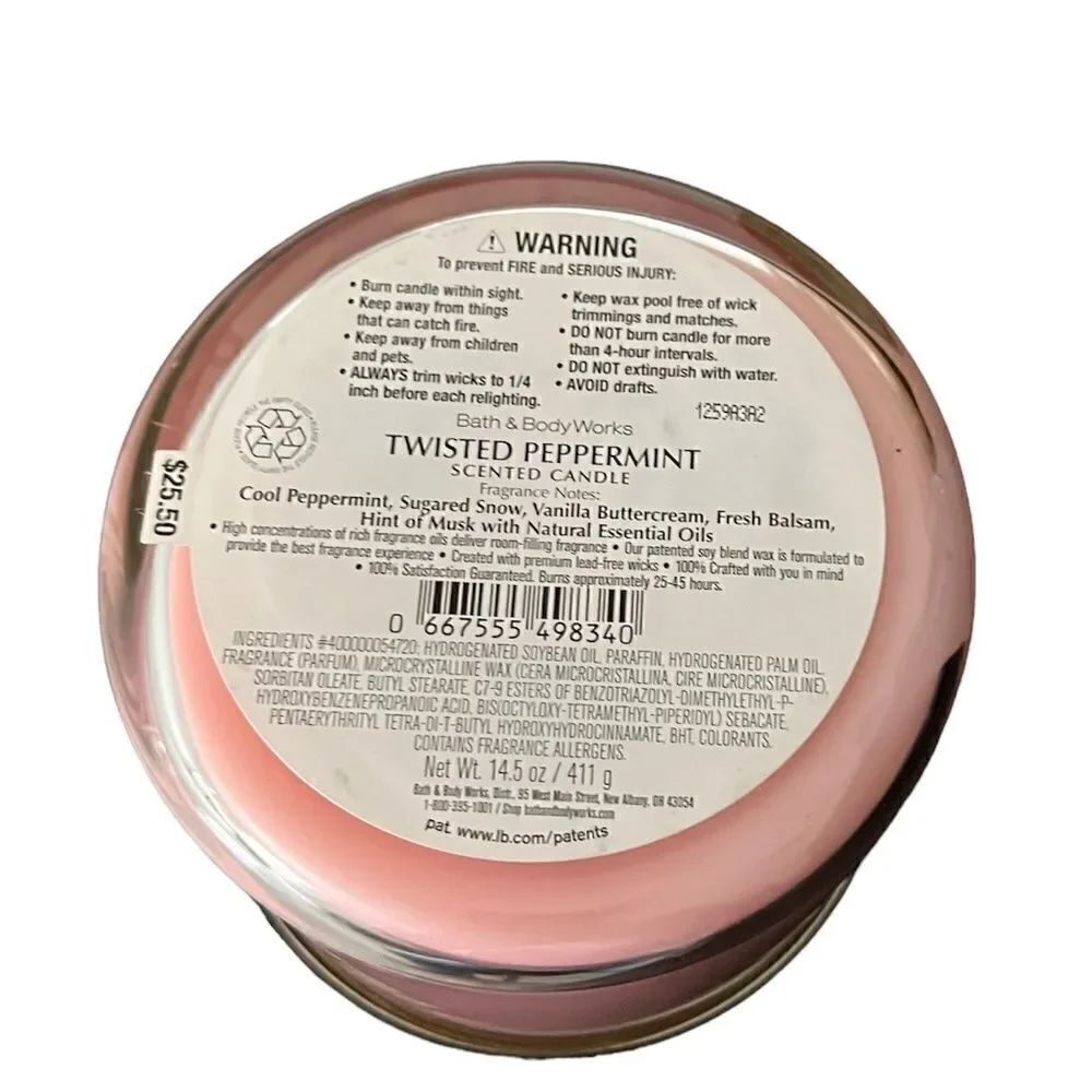 🆕 Bath & Body Works Twisted Peppermint 3 Wick Candle - Picture 2 of 4